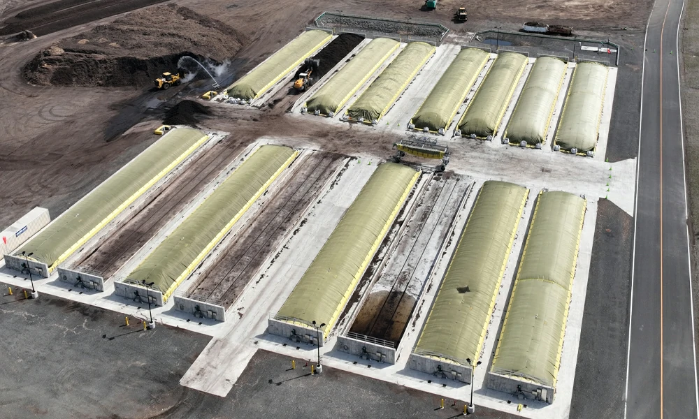 Sistema de Compostagem com Cobertura de Membrana